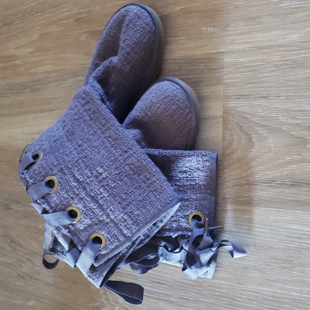 UGG Heirloom Lace Up Boots